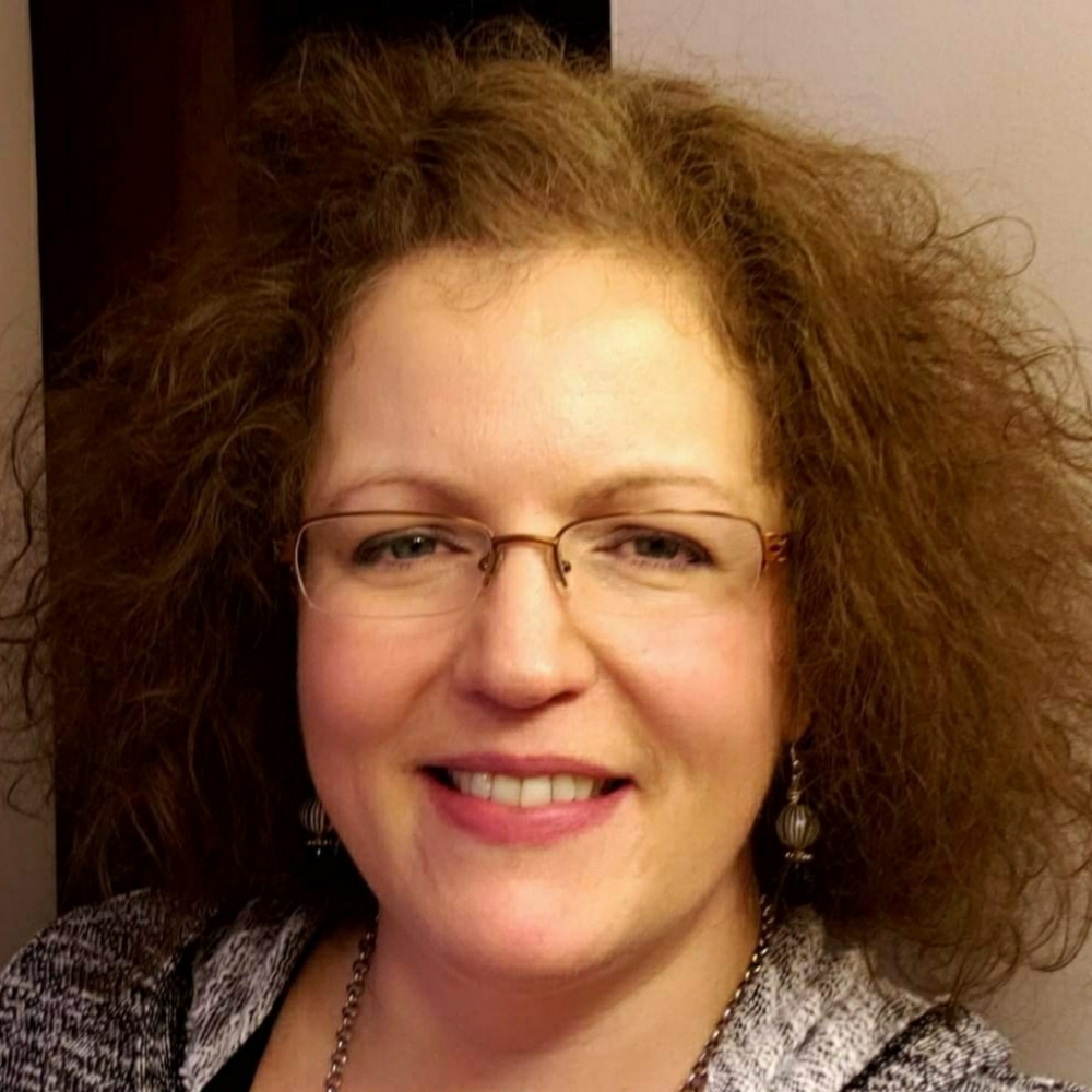 Meet your Posher, Monica